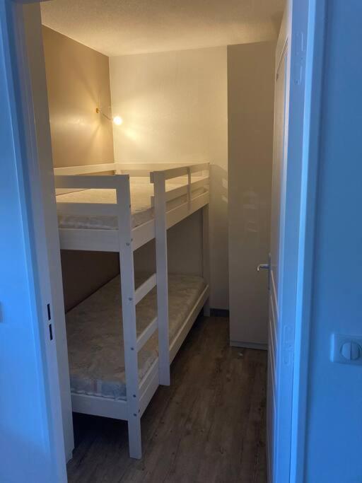 Superbe Appartement Avec Piscine Et Garage Péone Esterno foto
